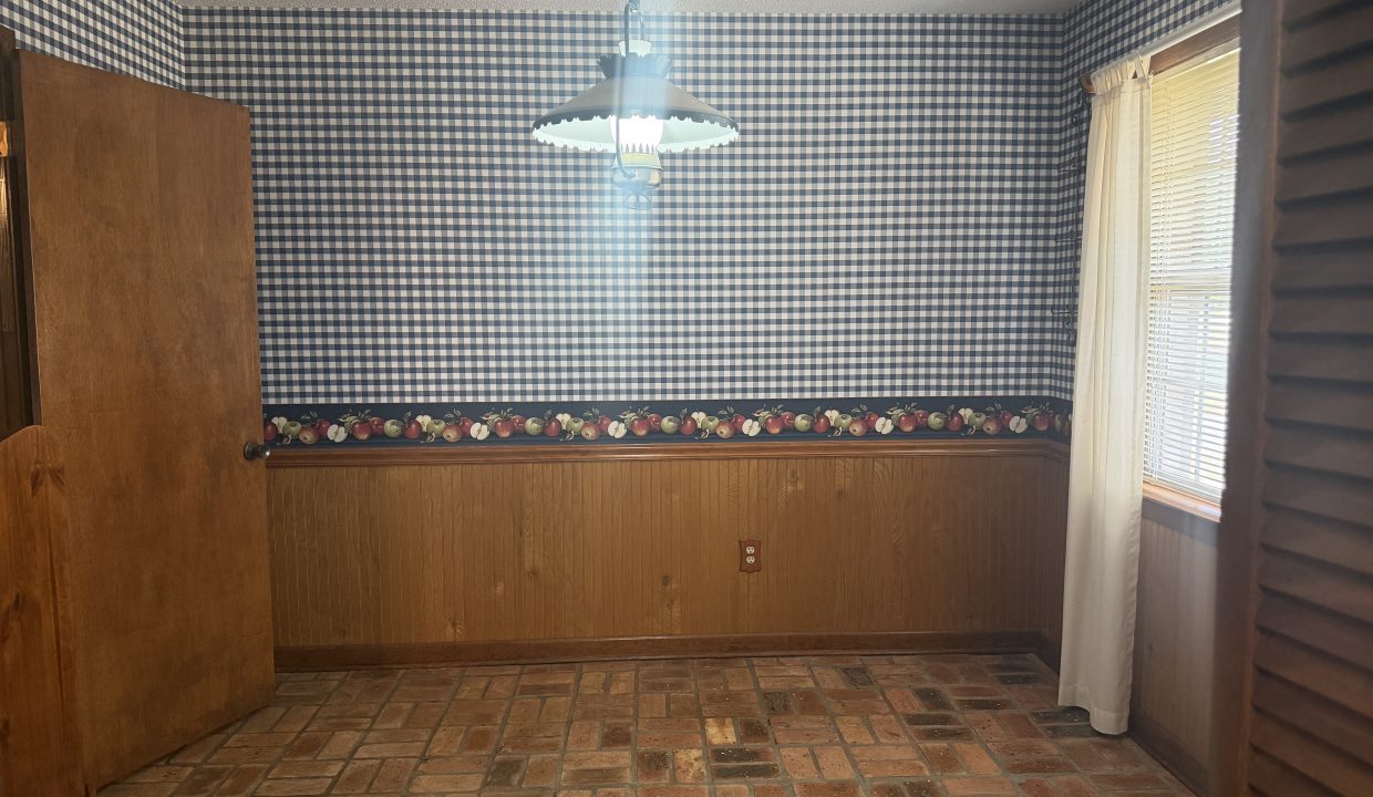 697654-9